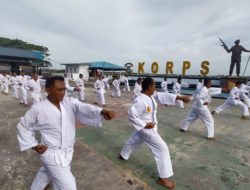 Asah Profesionalisme Yonmarhanlan I Berlatih Karate