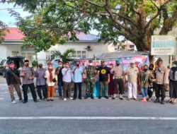 Lurah Sukaramai I Berbagi Takjil Berbuka Puasa Bersama Kapolsek Medan Area