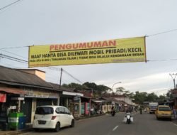 Waspada Jalan Amblas, PUPR Lebak Buat Portal Dan Berikan Imbauan