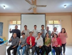St.Lihardo Sinaga SH.M.H. Bawakan Diskusi Penerapan Pasal Pernikahan, Perceraian Serta Kaitannya Dengan Hukum Gereja GKPS 
