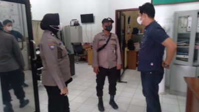 Polrestabes Medan Ajak Warga di Jalan Bawean Medan Timur Tetap Patuhi Prokes