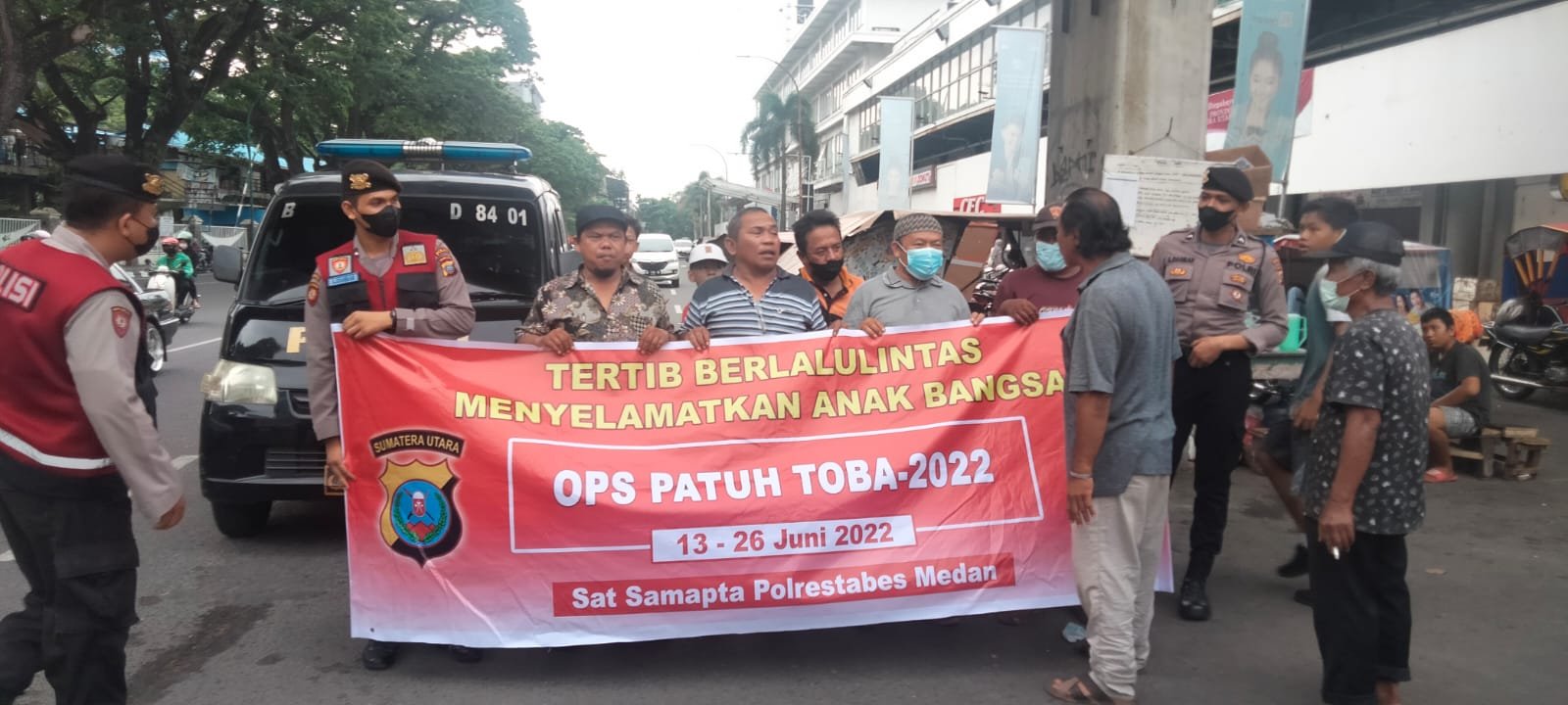 Sat Samapta Polrestabes Medan Imbau Masyarakat Untuk Tertib Berlalu Lintas