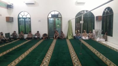 Polrestabes Medan Gelar Kegiatan Pembinaan Rohani dan Mental di Mesjid Nurul Falah