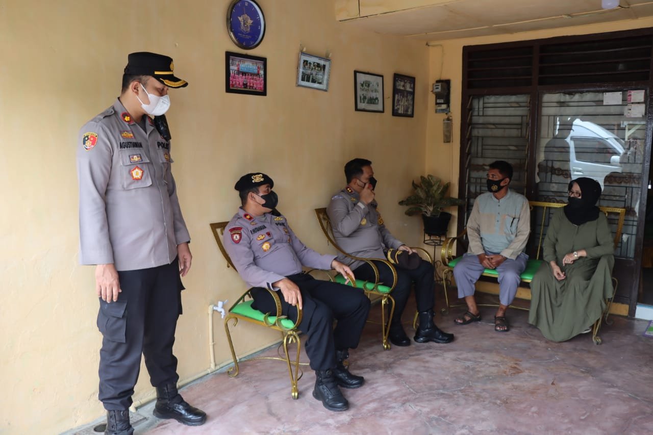 Polrestabes Medan Ajak Petugas Satkamling Terapkan Prokes