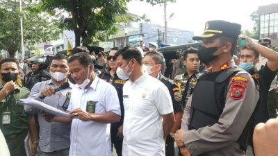 Dikawal Polisi dan TNI, Eksekusi Rumah di Jalan Sisingamangaraja Medan Berjalan Lancar