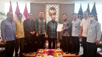 Menkumham RI Terima Audiensi Wagubsu Bersama Rektor UISU dan Jajaran Pengurus Yayasan