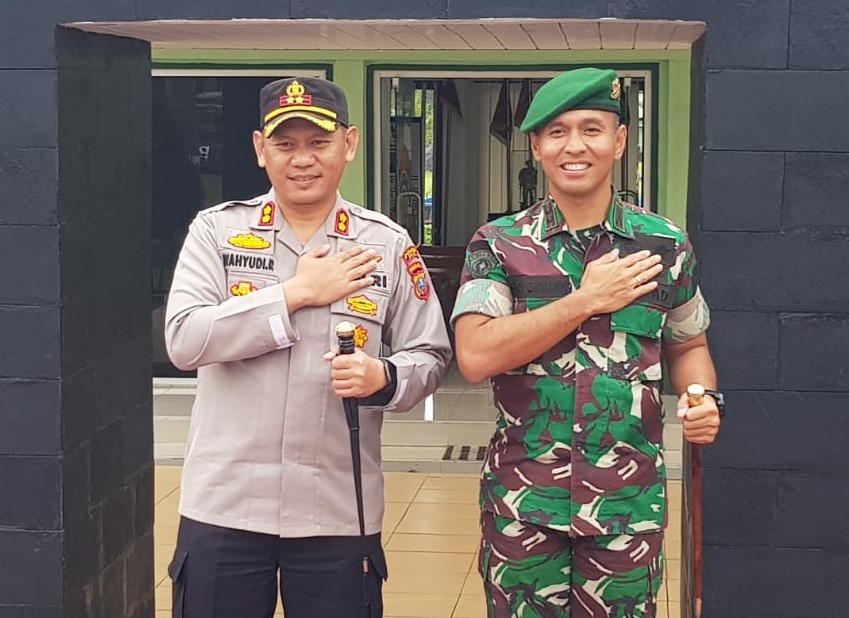 Kapolres Dairi Jalin Sinergitas TNI Polri Dengan Berkunjung ke Markas Yon 125 Si,mbisa