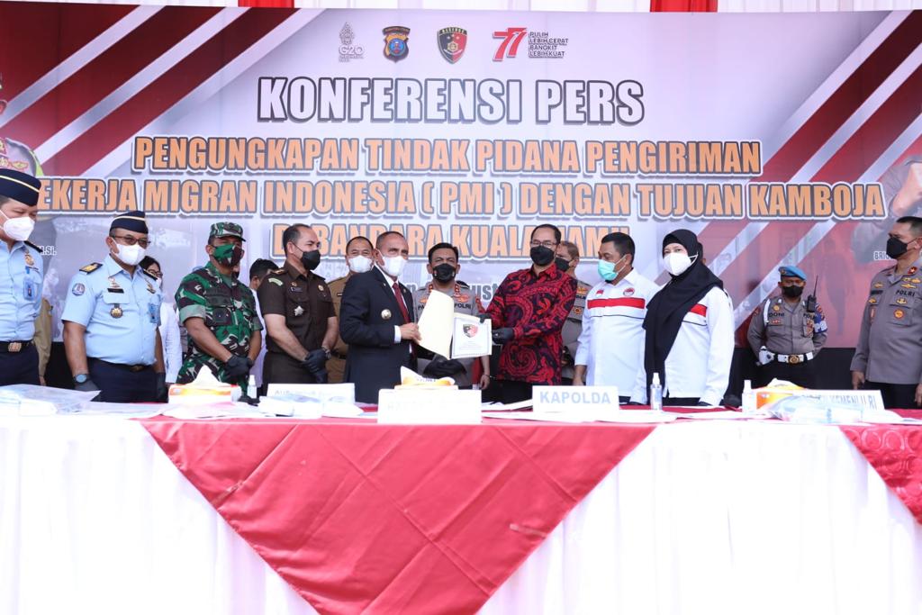 Tetapkan 5 Tersangka, Poldasu Pulangkan 212 Pekerja Migran Indonesia Gagal Ke Kamboja