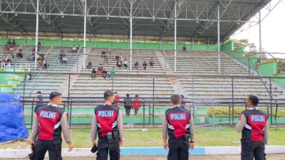 Polrestabes Medan Kawal Pertandingan Sepak Bola di Stadion Teladan, Karo United Tekuk Perserang Dengan. Skor 3 – 0