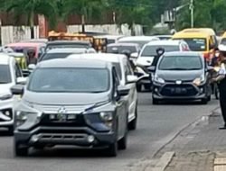 Polrestabes Medan Gelar Pengaturan Arus Lalu Lintas di Pagi Hari