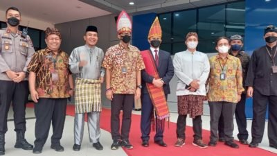 Kompol M Agustiawan ST SIK Lakukan Pengamanan Kedatangan Menteri Pariwisata Dan Ekonomi Kreatif RI Dr H Sandiaga Salahudin Uno BBA, MBA