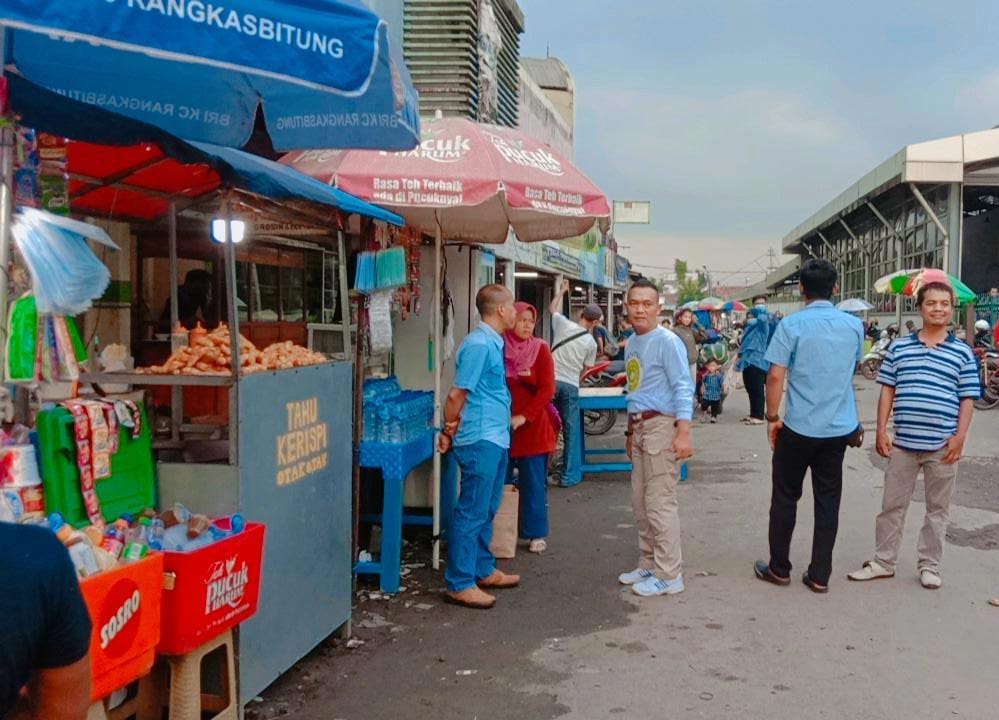 Tingkatkan Kedisiplinan Pedagang di Pasar Rangkasbitung, Disperindag Kabupaten Lebak Lakukan Monitoring