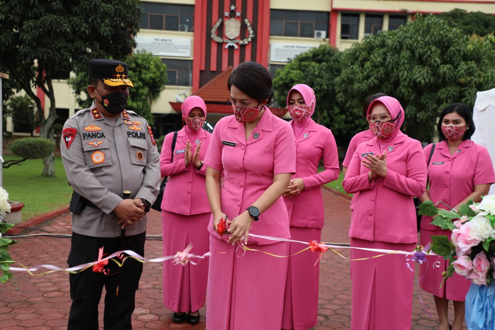 Dukung UMKM, Bhayangkari Polda Sumut Gelar Bazar