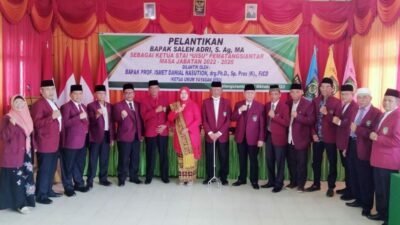 Prof.H.Ismet Danial Nasution Lantik Saleh Adri Sebagai Ketua STAI UISU Pematang Siantar
