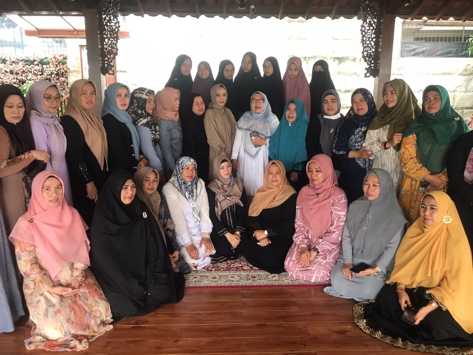 MT Khadijah Terimakasih Pada Nasdem Yang Capreskan Anies