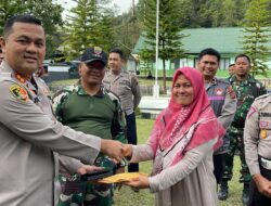 Kapolres Taput Berikan Bantuan ke Kompi Senapan A Yonif 123/RW Lapogambiri, Serta Tim Trauma Healing