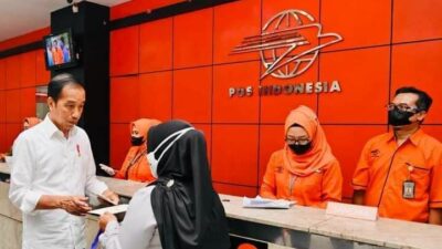 Presiden Jokowi Pastikan Penyaluran BSU dan BLT BBM di Jawa Barat Berjalan Lancar