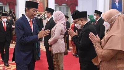 Presiden Jokowi Lantik Dewan Pengawas dan Anggota BPKH 2022-2027