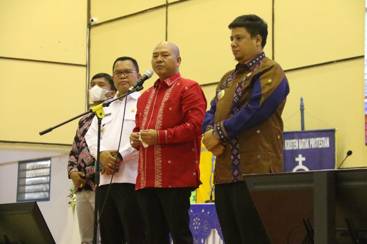 Bupati Tapanuli Utara Hadiri Pembukaan Sinode Godang HKBP ke-66 di Seminarium Sipoholon