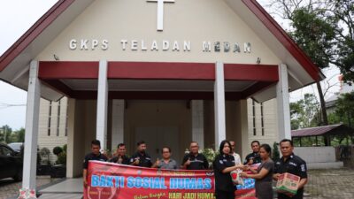 HUT Humas Polri ke-71, Polrestabes Medan Bakti Sosial di GKPS Teladan Medan