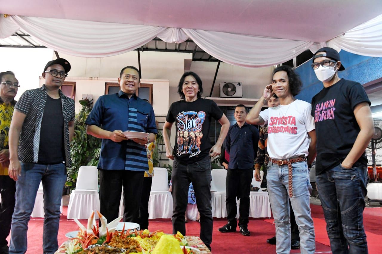 Hadiri Syukuran Persiapan Konser Slank, Ketua MPR RI Bamsoet Dukung Konser HUT-39 Slank 'Beautiful Smile Indonesia Tour' Berjalan Lancar dan Aman