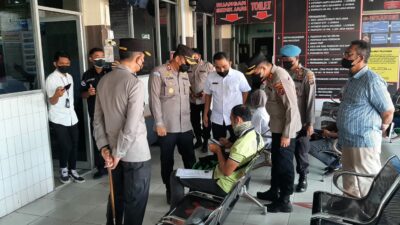 Kapolrestabes Medan Cek Pembuatan SKCK