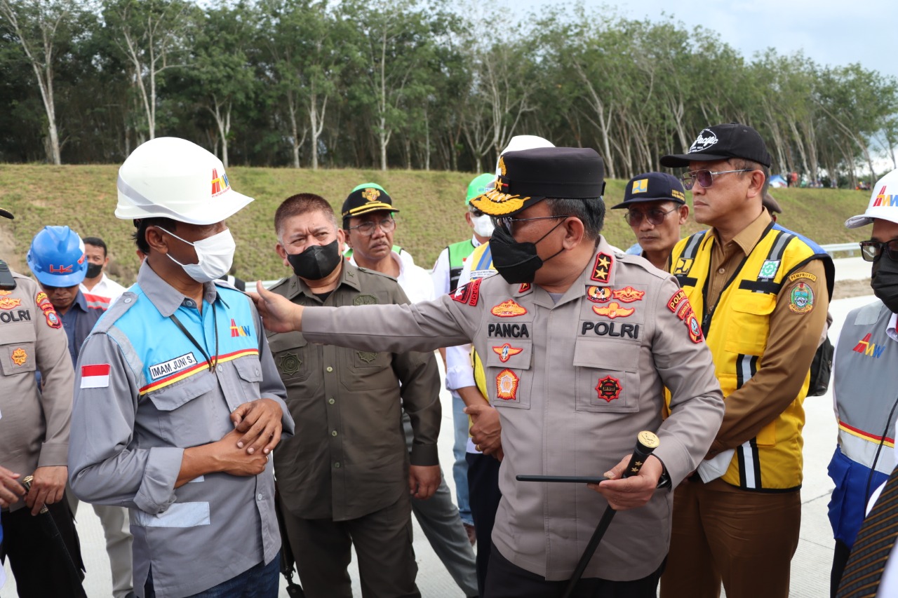 Jelang Nataru, Kapolda Sumut Tinjau Tol Sinaksak-Dolok Merawan