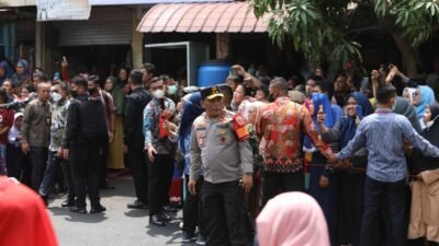 Kapolda Sumut Pimpin Pengamanan Presiden Kunjungi Pasar Halat
