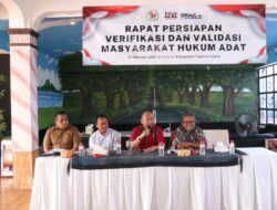 Bupati Taput Pimpin Rapat Persiapan Verifikasi dan Validasi Masyarakat Hukum Adat