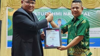 Ketum JMSI Pusat Berikan Sertifikat Kepada Media Online pewarta.co, Kabid Humas Polda Sumut : Teruslah Berkarya, Sajikan Berita Sejuk Yang Mengedukasi