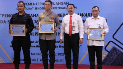 Kapolrestabes Medan Dapat Penganugerahan KPPN Medan Award Semester II 2022