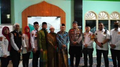 Safari Ramadan di Masjid Silaturahmi, Burhanuddin Ajak Masyarakat Dukung Penuh Kerja Polri