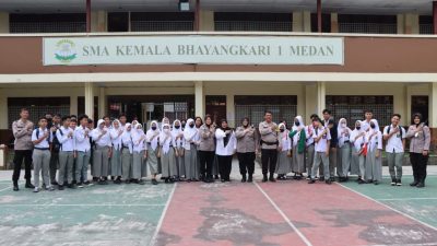 Polrestabes Medan Beri Sosialisasi Penerimaan Polri 2023 di Sekolah SMA Kemala Bhayangkari 1 Medan