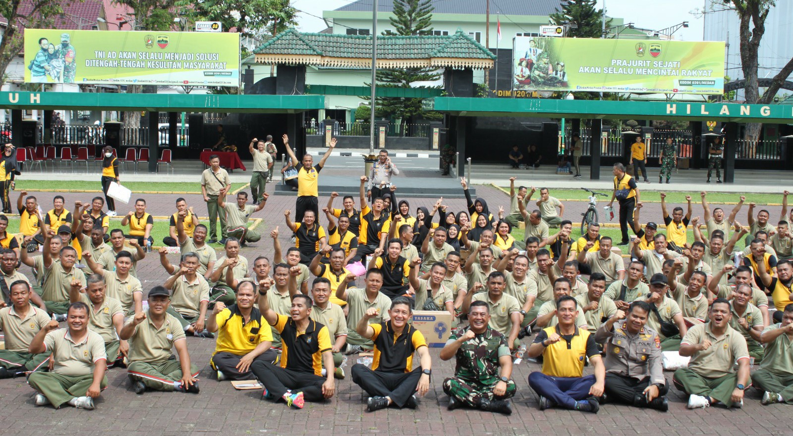 Sinergitas TNI-Polri, Kapolrestabes Medan Gelar Senam Bersama