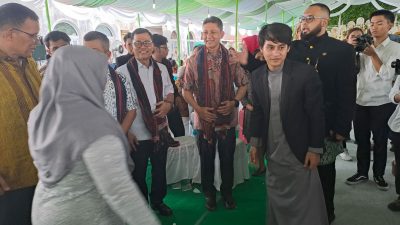 Kapolrestabes Medan Hadiri Acara Pernikahan Keluarga Pimpinan Pondok Pesantren Al Kautsar Al Akbar