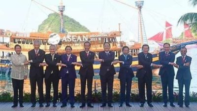 Puncak KTT Ke-42 ASEAN Dimulai, Presiden Jokowi Sambut Para Pemimpin ASEAN