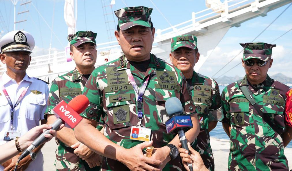 Panglima TNI Cek Keamanan Kapal Phinisi Ayana Lako Di'a Untuk KTT Asean