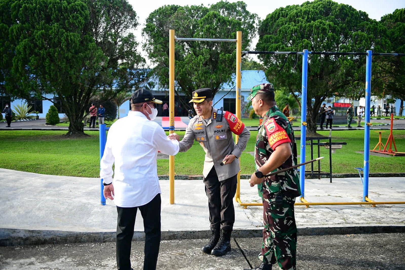 Kapolrestabes Medan Hadir di Lanud Soewondo Kawal Keberangkatan Presiden ke Labura