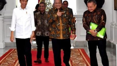 Presiden Jokowi Terima Pansel Pemilihan Calon Anggota Dewan Komisioner OJK