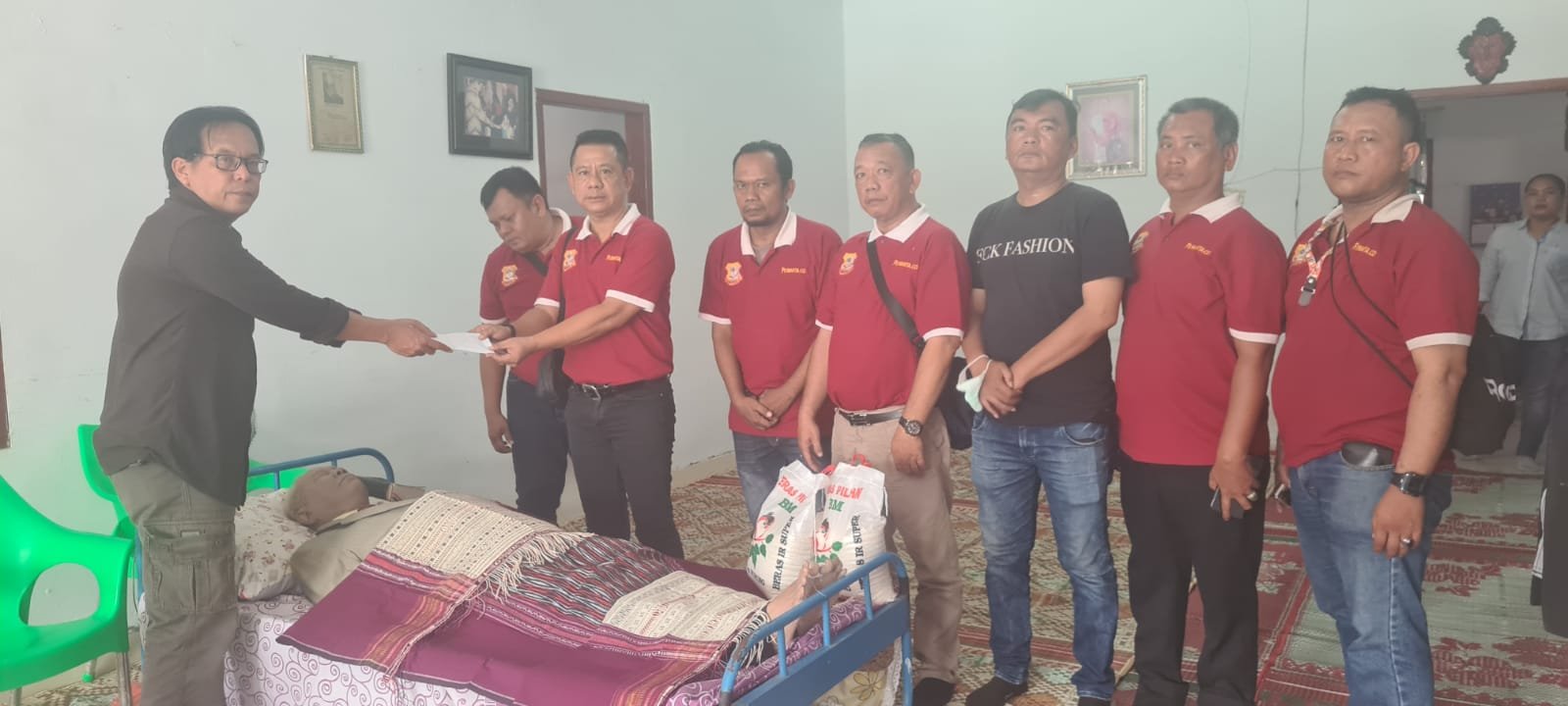 Orang Tua Arnold Sianturi Berpulang, Ketua Pewarta Melayat ke Rumah Duka, Arnold: Pesan Terakhirnya Damai dan Ikhlas Melepasku