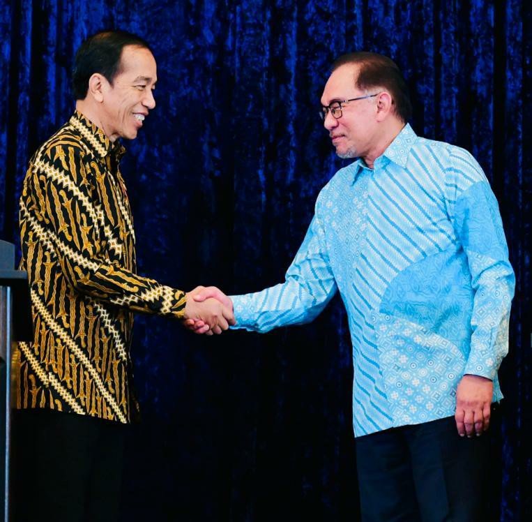 Presiden Jokowi dan PM Anwar Selesaikan Isu Perbatasan Hingga Kolaborasi Lawan Diskriminasi Sawit