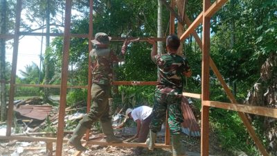 Bantu Kesulitan Masyarakat, Kodim 0309/Solok Rehab Rumah Warga Dalam Program Karya Bhakti