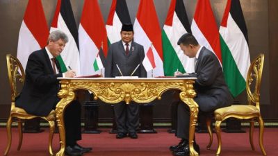 Menhan Prabowo Saksikan Penandatanganan Framework Kerja Sama Pendidikan Antara Unhan RI dan Kedubes Palestina