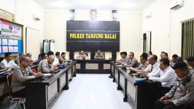 Kapolres Tanjung Balai Pimpin Anev Minggu ke-3 Bulan Juni 2023 Jajaran Polres Tanjung Balai