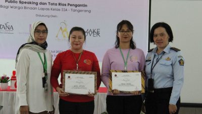 Kreasi Warga Binaan Lapas Kelas IIA Tangerang Melalui Pelatihan Public Speaking 