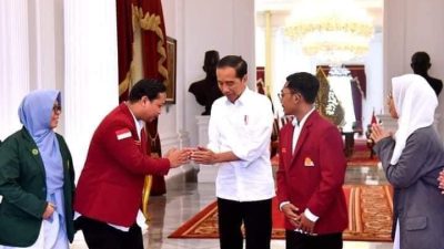 Presiden Jokowi Terima PP Hima Persis di Istana Merdeka