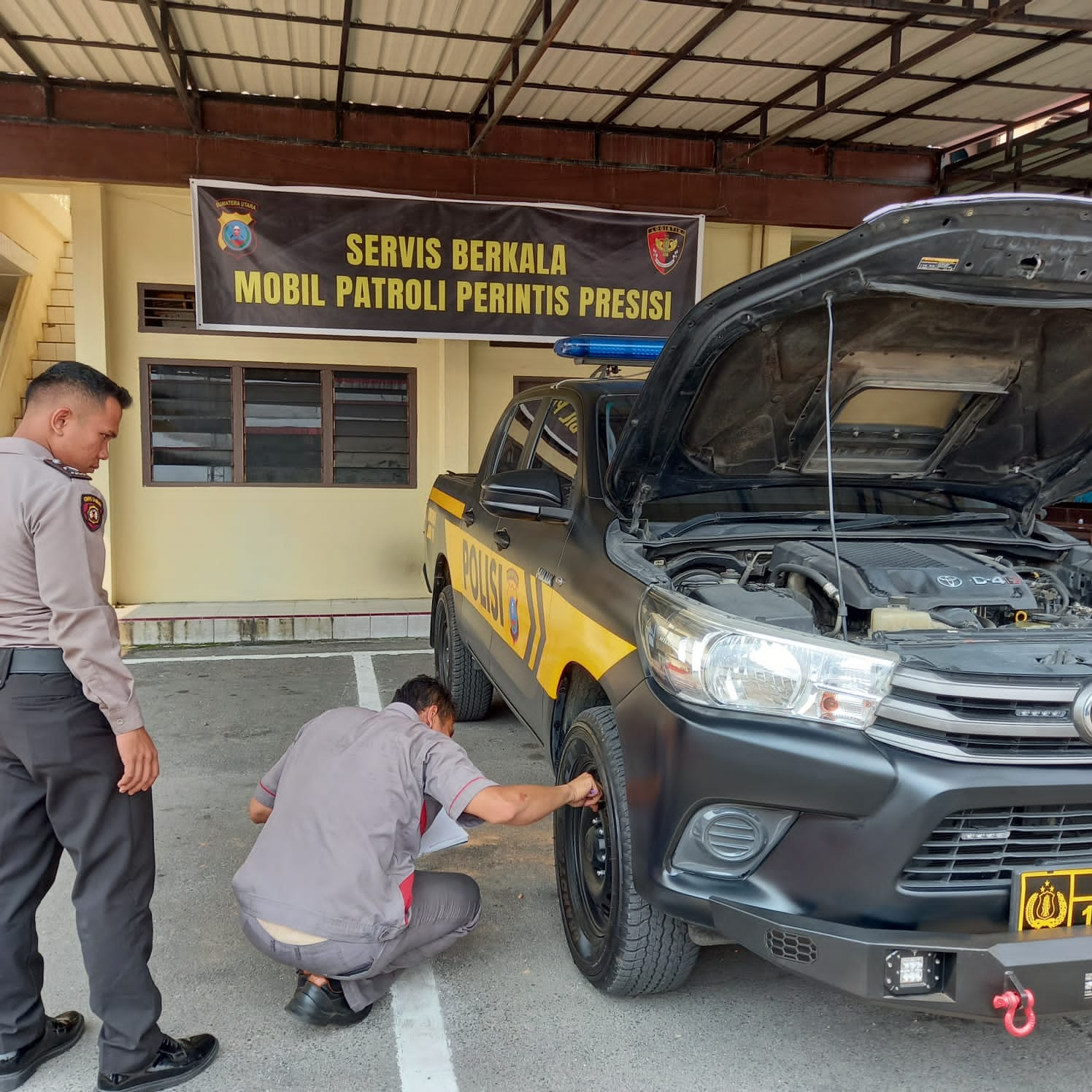 Polrestabes Medan Lakukan Pengecekan dan Servis Berkala 12 Unit Mobil Patroli Perintis Presisi