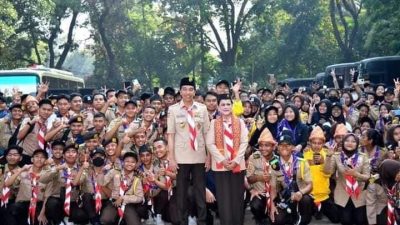 Presiden Jokowi dan Ibu Iriana Tinjau Raimuna Nasional XII