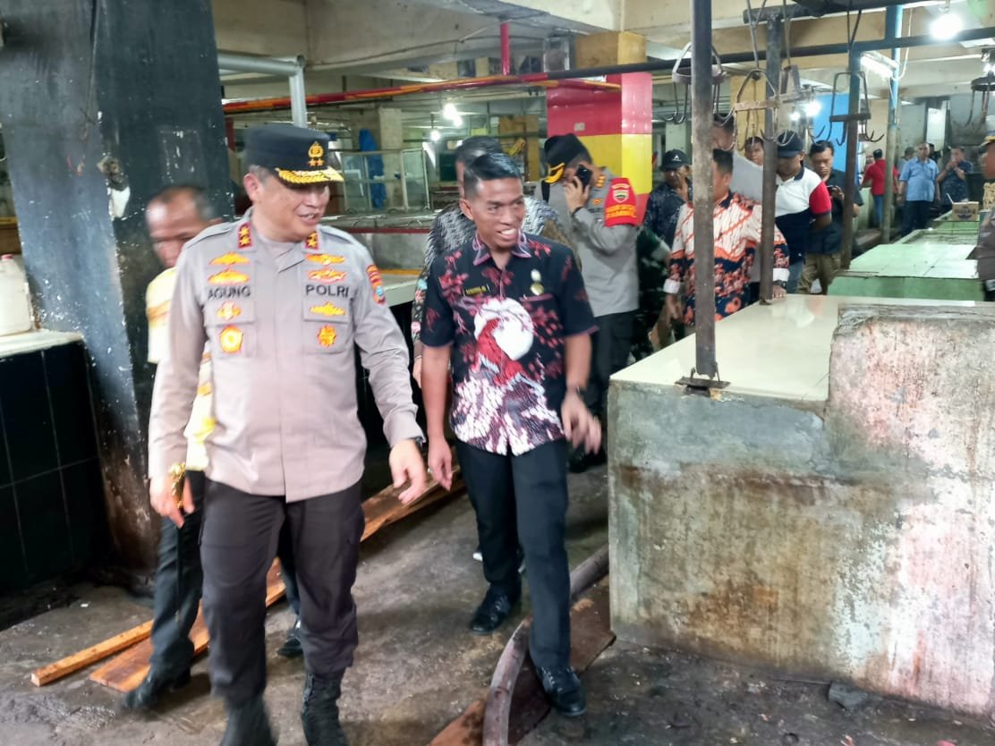 Dijadwalkan Dikunjungi Presiden, Dirut PUD Pasar Medan Dampingi Kapolda Sumut Cek Kondisi Pasar Sukaramai