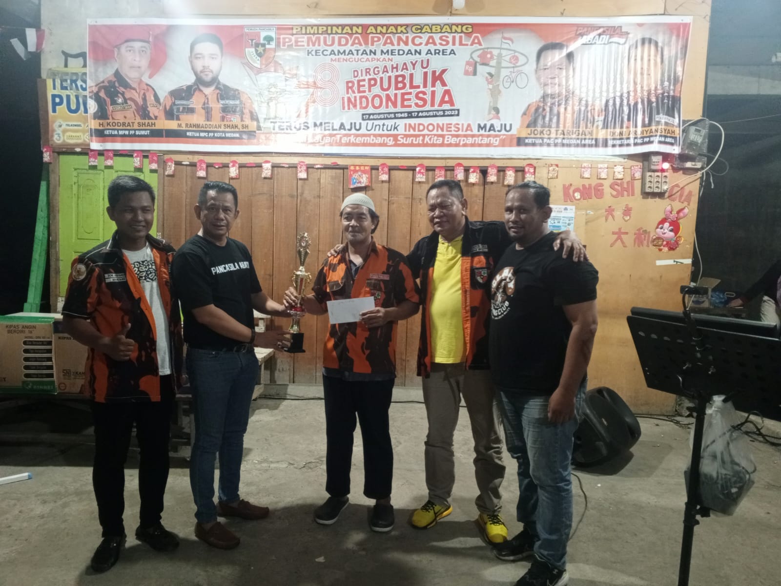 PAC PP Medan Area Berikan Hadiah Pemenang Turnamen Catur Dan Dambatu HUT RI ke 78